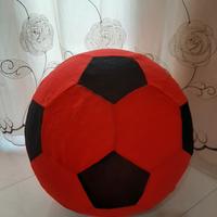 palla gigante gonfiabile rossa e nera 