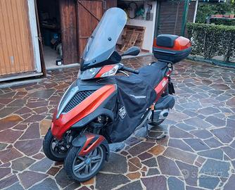 Piaggio Mp3 300