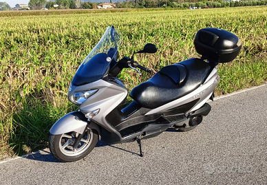 Suzuki Burgman 200 ABS