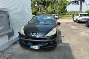 Peugeot 207 1.4 benzina