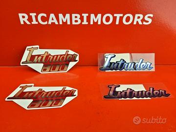 ADESIVO EMBLEMA DECALCO SUZUKI INTRUDER
