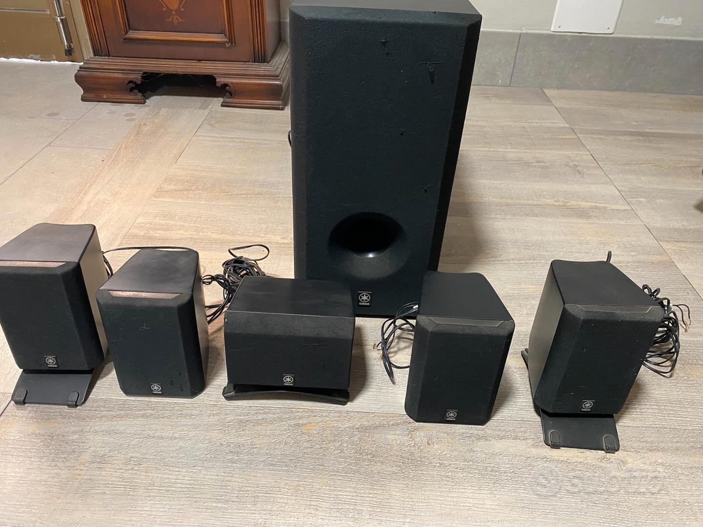 Casse Home Theatre 5.1 yamaha 5 casse + Subwoofe Audio/Video In