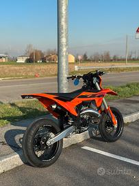 Ktm sx 125 leggere descrizione