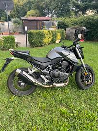 Honda Hornet 750 - 2023