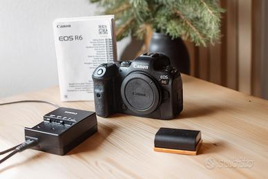 Canon EOS R6 full frame mirrorless per foto video