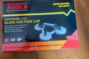 Ventosa per parabrezza auto