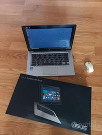 Asus Trasformer Boox TX300CA - Tablet e pc insieme