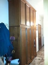 Armadio Noce stile classico