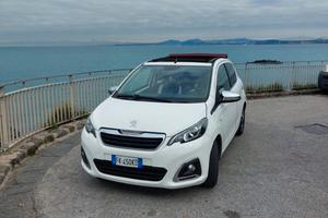 Peugeot 108 Full tetto cambio automatico navi