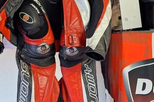 Tuta moto in pelle 2 pezzi suomy