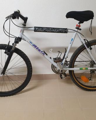Bicicletta Mountain bike Atala 26