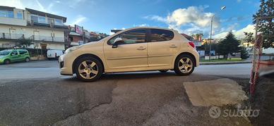 Peugeot 207 - 1600 Diesel - anno 11/2009