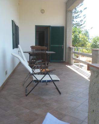Elba Lacona appartamento bilocale con terrazzo