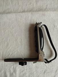 Staffa laterale macchina fotografica 