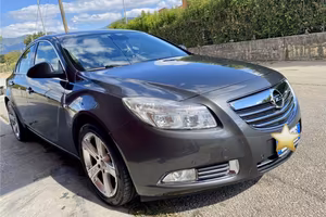 Opel Insignia cdti 2000 berlina cambio manue