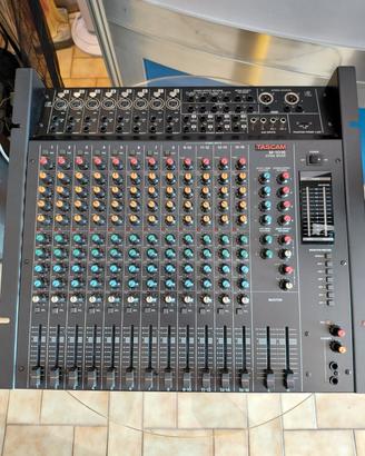 Mixer audio Tascam