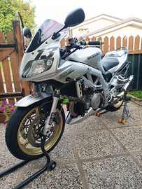 Suzuki sv1000s
