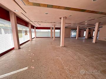 Grandissimo negozio Badoere centro