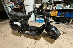 Vespa 50 L allungata