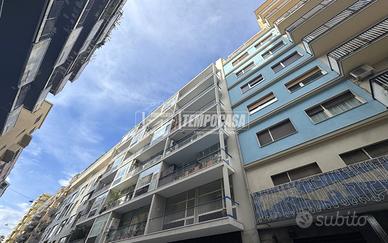 AMPIO APPARTAMENTO DI 240MQ VISTA MARE