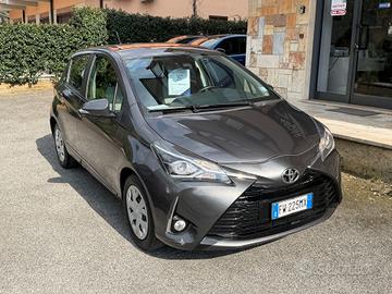 Toyota Yaris 1.0 72 CV 5 porte Lounge