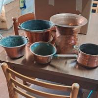 Pentole in rame antiche