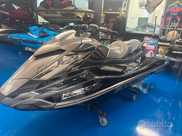 Moto d'acqua Yamaha GP1800 R SVHO 2022 con 100 ore