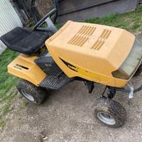 Trattorino rasaerba da traino