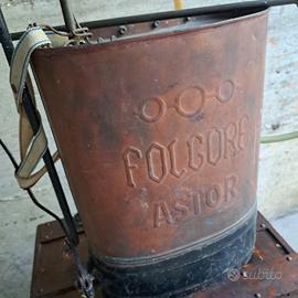 innaffiatoio vintage in rame