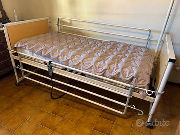 Letto elettrico con materasso antidecubito