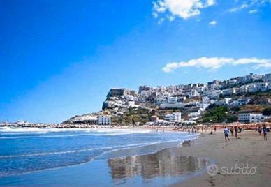 100mt.dal MARE con parcheggio e aria climatizzata