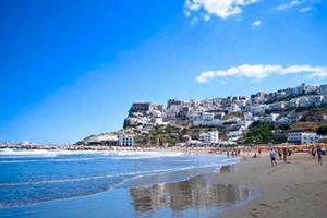 100mt.dal MARE con parcheggio e aria climatizzata