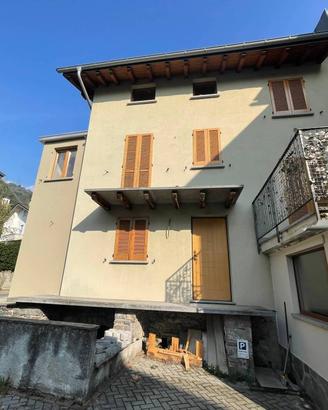 Casa indipendente di 141 m² con 3 locali a Morbegn