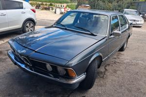 BMW 732i E23