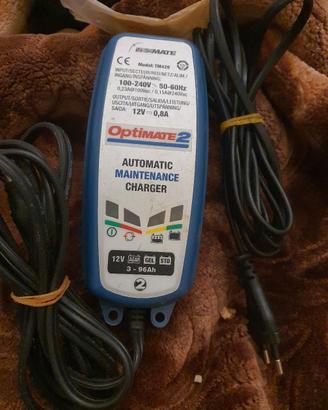 CARICA BATTERIE

