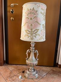 Lampada vintage da terra