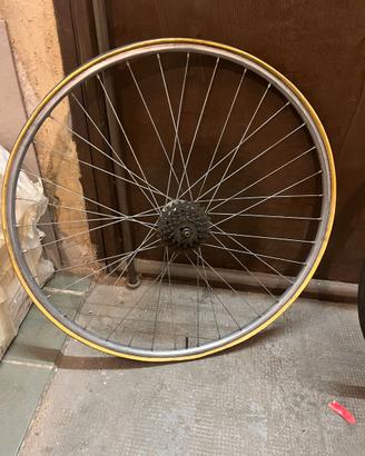 cerchioni bici da corsa 28 tubolari