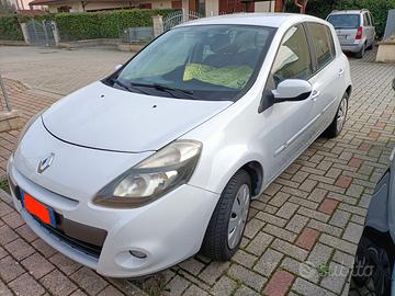 Renault Clio 5 porte 1200cc bianca