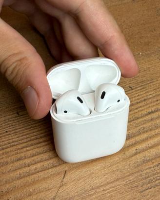 Apple Airpods 2