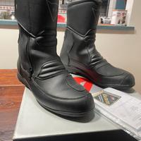 Stivali turing dainese 44 gorotex