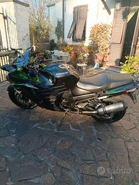 Kawasaki zzr 1400