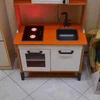 Cucina di legno