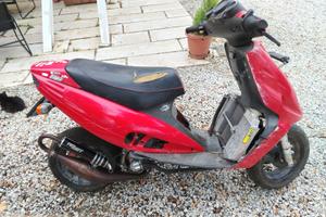 scooter malaguti phantom f12