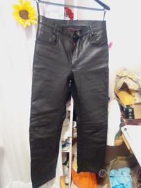 Pantaloni da motociclista in pelle