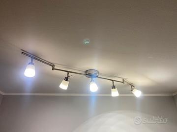 Lampadario con 5  faretti led orientabili