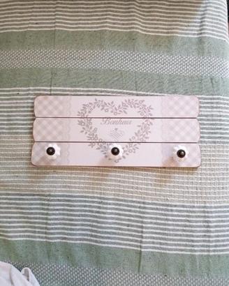 Appendiabiti shabby chic