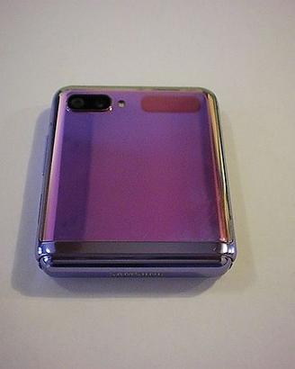 Smartphone SAMSUNG Z FLIP rotto (per ricambi)