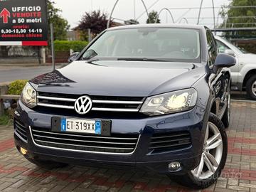 Volkswagen Touareg 3.0 TDI 245 CV tiptronic BlueMo