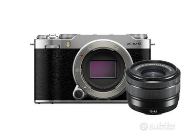 Fujifilm X-M5 Silver + Kit 15-45 | Come Nuova