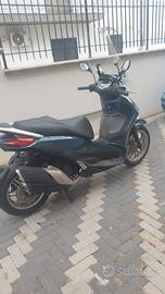piaggio beverly  400